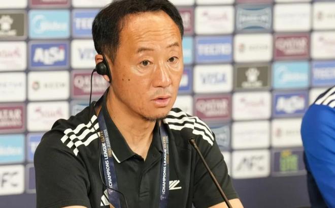 黑田雄一郎在亚冠精英赛决赛前表态：球队整体状态出色，全队上下已做好充分准备，将全力以赴争夺冠军荣耀